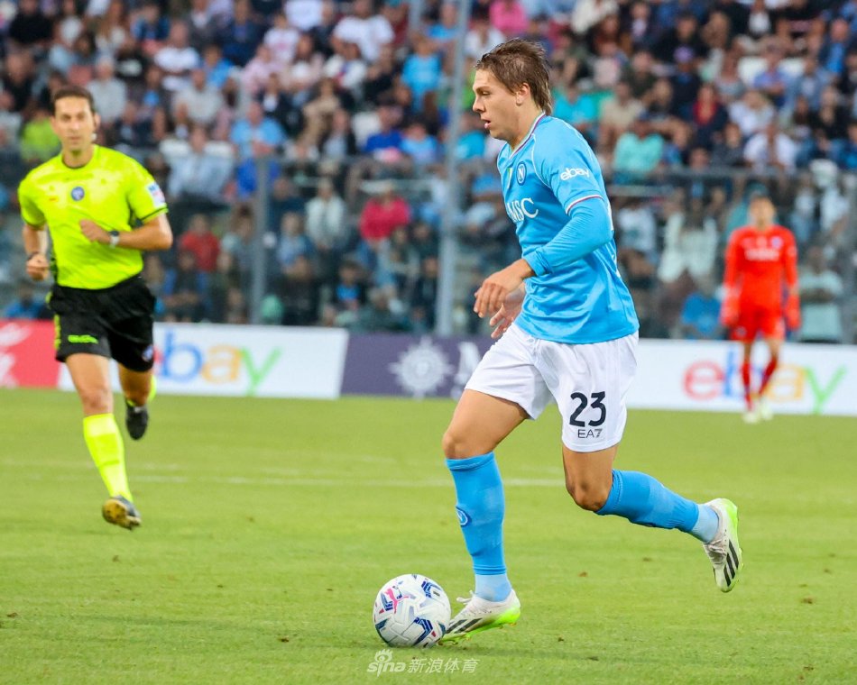 本次与亚历 本次与亚历